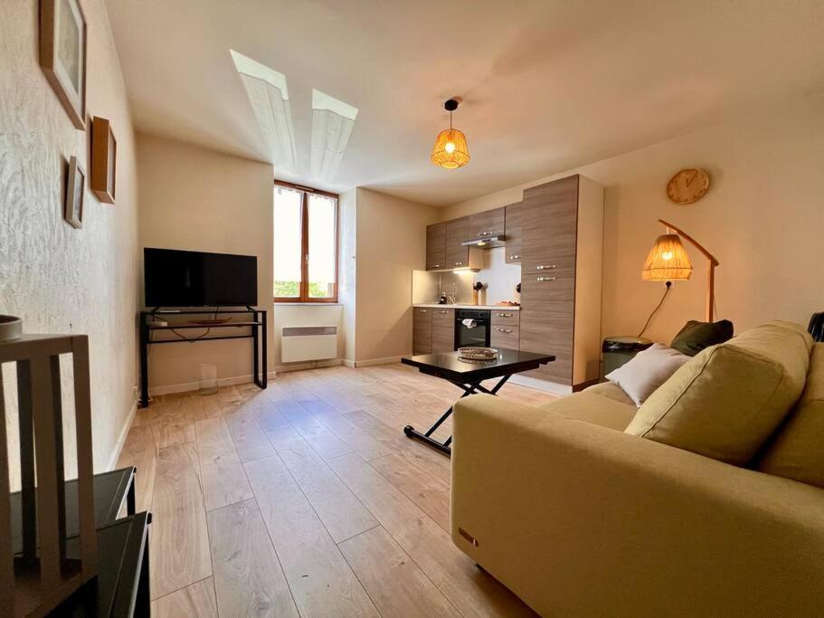 Apartment 4 Prsn Au Pied De La Citadelle *